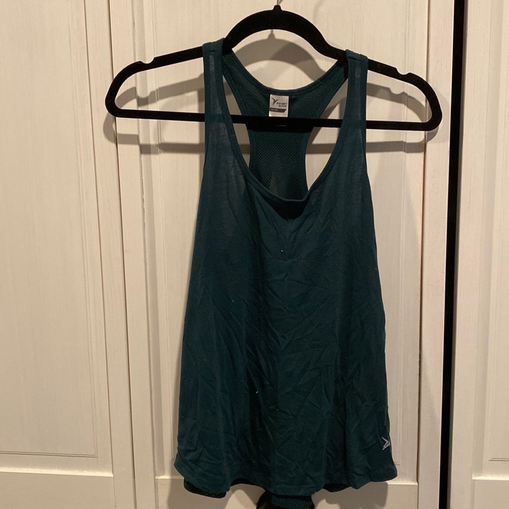 Small Old Navy Active Go-Dry Tank